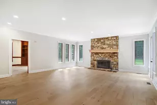 11109 Elmview Pl, Great Falls, VA 22066 - Photo 13