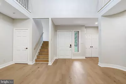 11109 Elmview Place, Great Falls, VA 22066 - Photo 5