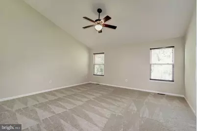 6563 McKenna Way, Alexandria, VA 22315 - Photo 27