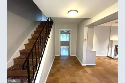 6933 Tyndale Street, McLean, VA 22101 - Photo 3
