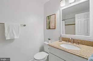 5914 Langton Dr, Alexandria, VA 22310 - Photo 25