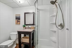 5914 Langton Dr, Alexandria, VA 22310 - Photo 33