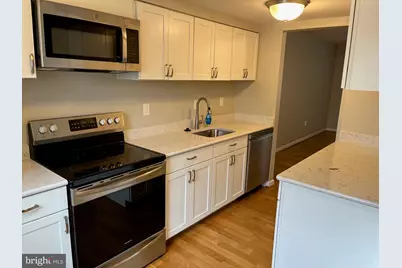 [Address not provided], Springfield, VA 22152 - Photo 3
