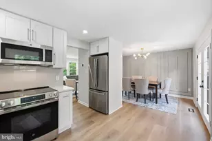 3168 Ellenwood Dr, Fairfax, VA 22031 - Photo 7