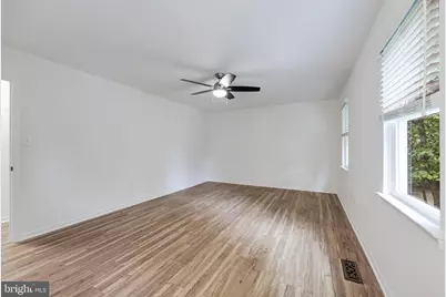 12400 Alexander Cornell Drive, Fairfax, VA 22033 - Photo 29