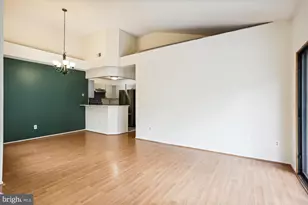 11719 Summerchase Cir, Reston, VA 20194 - Photo 5