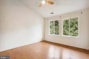 11719 Summerchase Cir, Reston, VA 20194 - Photo 13