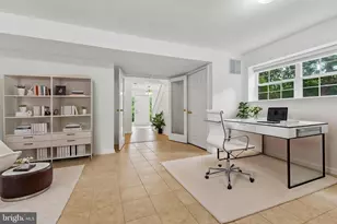 5556 Jowett Ct, Alexandria, VA 22315 - Photo 5