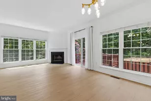 5556 Jowett Ct, Alexandria, VA 22315 - Photo 11