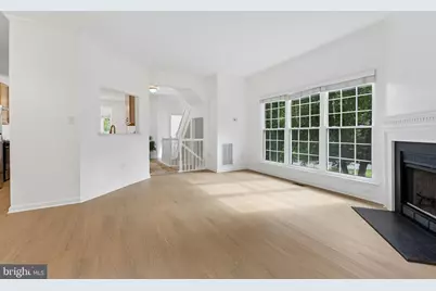 5556 Jowett Court, Alexandria, VA 22315 - Photo 9