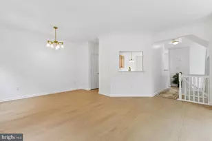 5556 Jowett Ct, Alexandria, VA 22315 - Photo 13