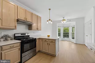 5556 Jowett Ct, Alexandria, VA 22315 - Photo 19