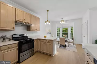 5556 Jowett Court, Alexandria, VA 22315 - Photo 17