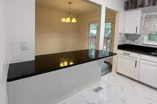 14934 Lady Madonna Ct, Centreville, VA 20120 - Photo 9