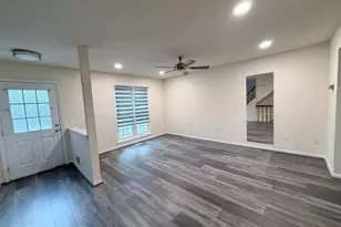 14934 Lady Madonna Ct, Centreville, VA 20120 - Photo 5