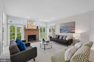 12825 Rose Grove Dr, Oak Hill, VA 20171 - Photo 13