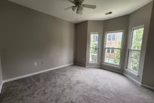 4137 Fountainside Ln, Fairfax, VA 22030 - Photo 9