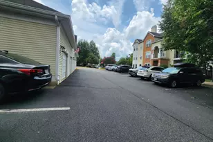 4137 Fountainside Ln, Fairfax, VA 22030 - Photo 15