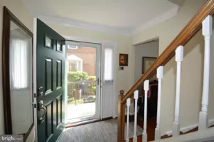 6153 Summer Park Ln, Alexandria, VA 22315 - Photo 5