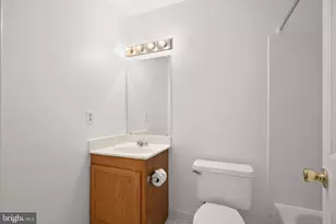 7369 Rhondda Dr, Lorton, VA 22079 - Photo 37