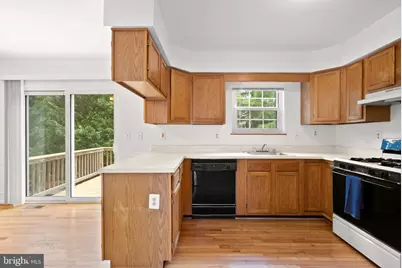 7369 Rhondda Drive, Lorton, VA 22079 - Photo 17