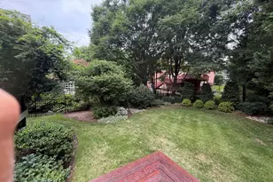 1964 Horse Shoe Dr, Vienna, VA 22182 - Photo 15