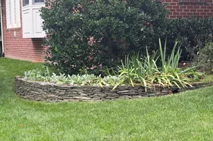 1964 Horse Shoe Dr, Vienna, VA 22182 - Photo 17