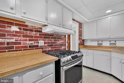 7027 Jefferson Avenue, Falls Church, VA 22042 - Photo 9
