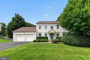 1588 Kingstream Cir, Herndon, VA 20170 - Photo 1
