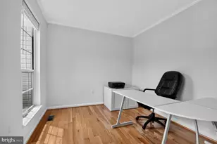 1588 Kingstream Cir, Herndon, VA 20170 - Photo 13