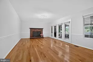 1588 Kingstream Cir, Herndon, VA 20170 - Photo 7