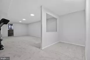 1588 Kingstream Cir, Herndon, VA 20170 - Photo 31
