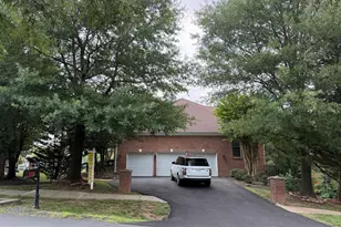 12500 Falkirk Dr, Fairfax, VA 22033 - Photo 3