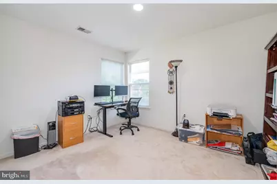 2410 Dakota Lakes Drive, Herndon, VA 20171 - Photo 37