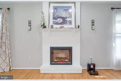 2410 Dakota Lakes Drive, Herndon, VA 20171 - Photo 13