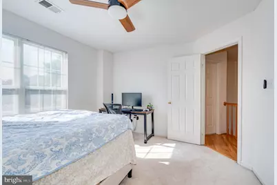 2410 Dakota Lakes Drive, Herndon, VA 20171 - Photo 33