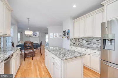 2410 Dakota Lakes Drive, Herndon, VA 20171 - Photo 23