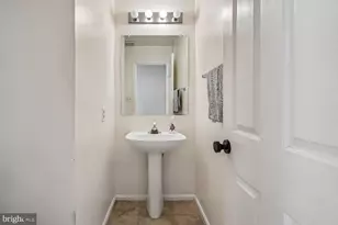 5944 Norham Dr, Alexandria, VA 22315 - Photo 25
