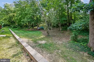 5944 Norham Dr, Alexandria, VA 22315 - Photo 73
