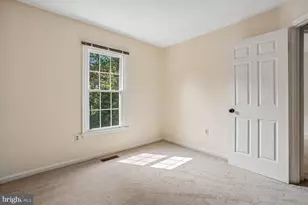 5944 Norham Dr, Alexandria, VA 22315 - Photo 39
