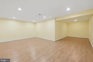 9135 Stonegarden Dr, Lorton, VA 22079 - Photo 31