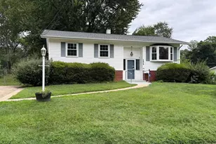 7812 Royston St, Annandale, VA 22003 - Photo 1