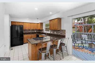 6537 Palisades Drive, Centreville, VA 20121 - Photo 19