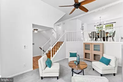 6537 Palisades Drive, Centreville, VA 20121 - Photo 9