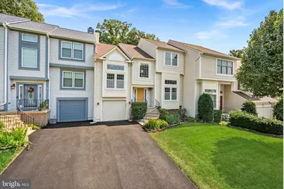 6537 Palisades Drive, Centreville, VA 20121 - Photo 3
