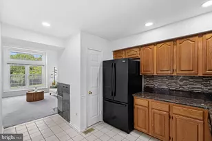 6537 Palisades Dr, Centreville, VA 20121 - Photo 25