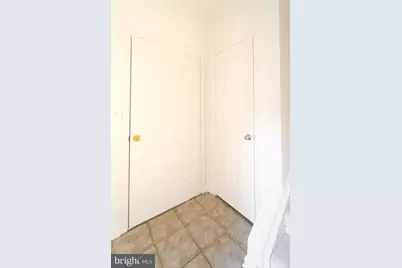 11391 Aristotle Drive #11-214, Fairfax, VA 22030 - Photo 5