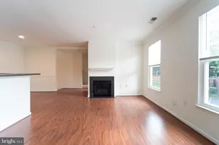 11391 Aristotle Dr, Fairfax, VA 22030 - Photo 17