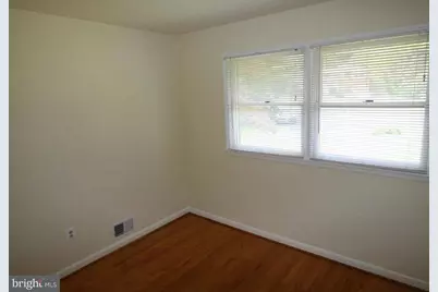 1103 Roberta Court, McLean, VA 22101 - Photo 13