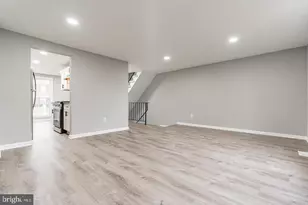 14365 Watery Mountain Ct, Centreville, VA 20120 - Photo 5